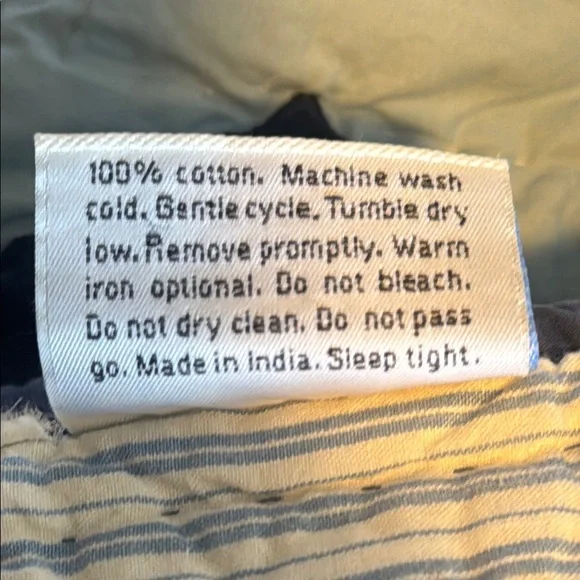 Blue and Red Airplane Quilt with Textured Patchwork - Picture 5 of 6